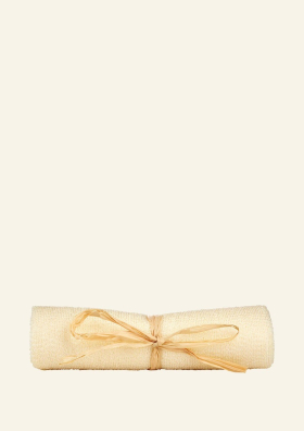 Peelingová špongia - krémová - The Body Shop