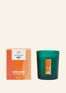 Boost Mandarínka a Bergamot vonná sviečka 180 g - The Body Shop