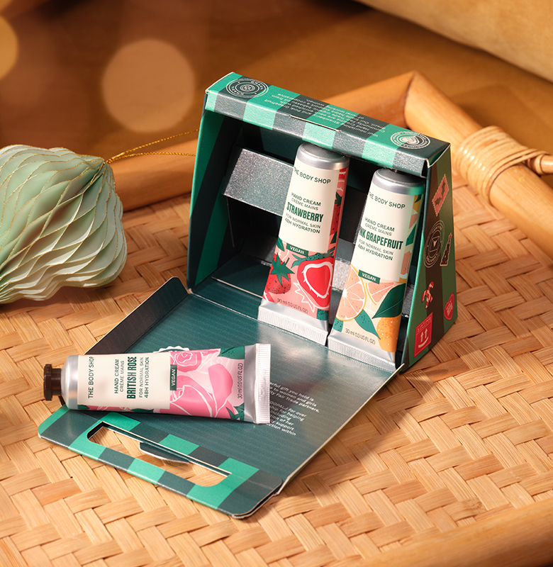 002-2022-Q4-XMAS-LIVE-200pc-DESKTOP